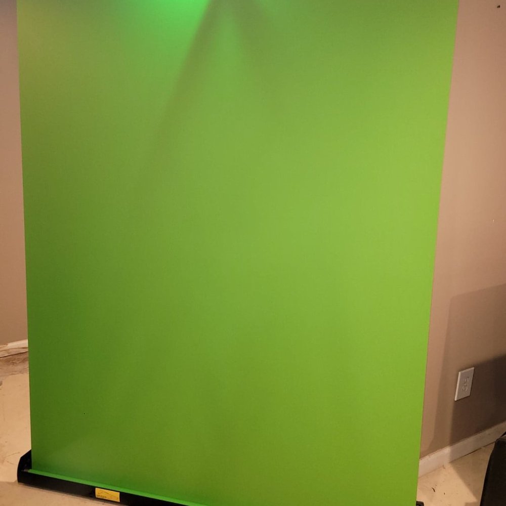 Green Screen by Emart